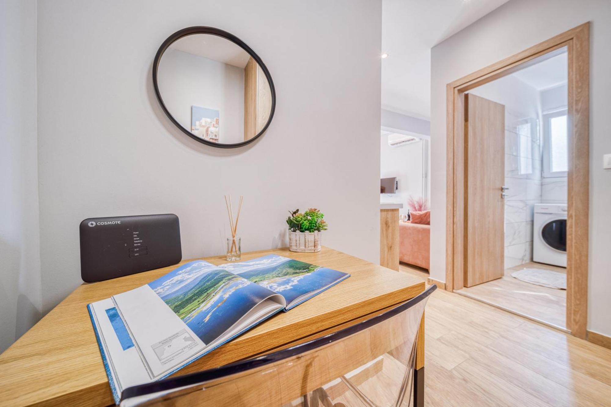 Homely Sweet Apartment Athens